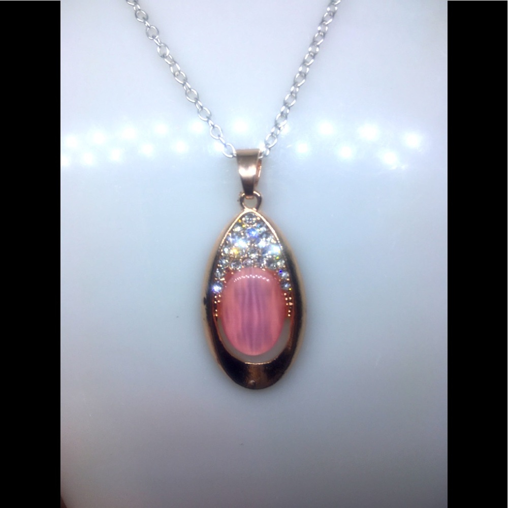 3 Pc Set Necklace & Earrings Pink Crystal & Diamond Gold Necklace & Earring